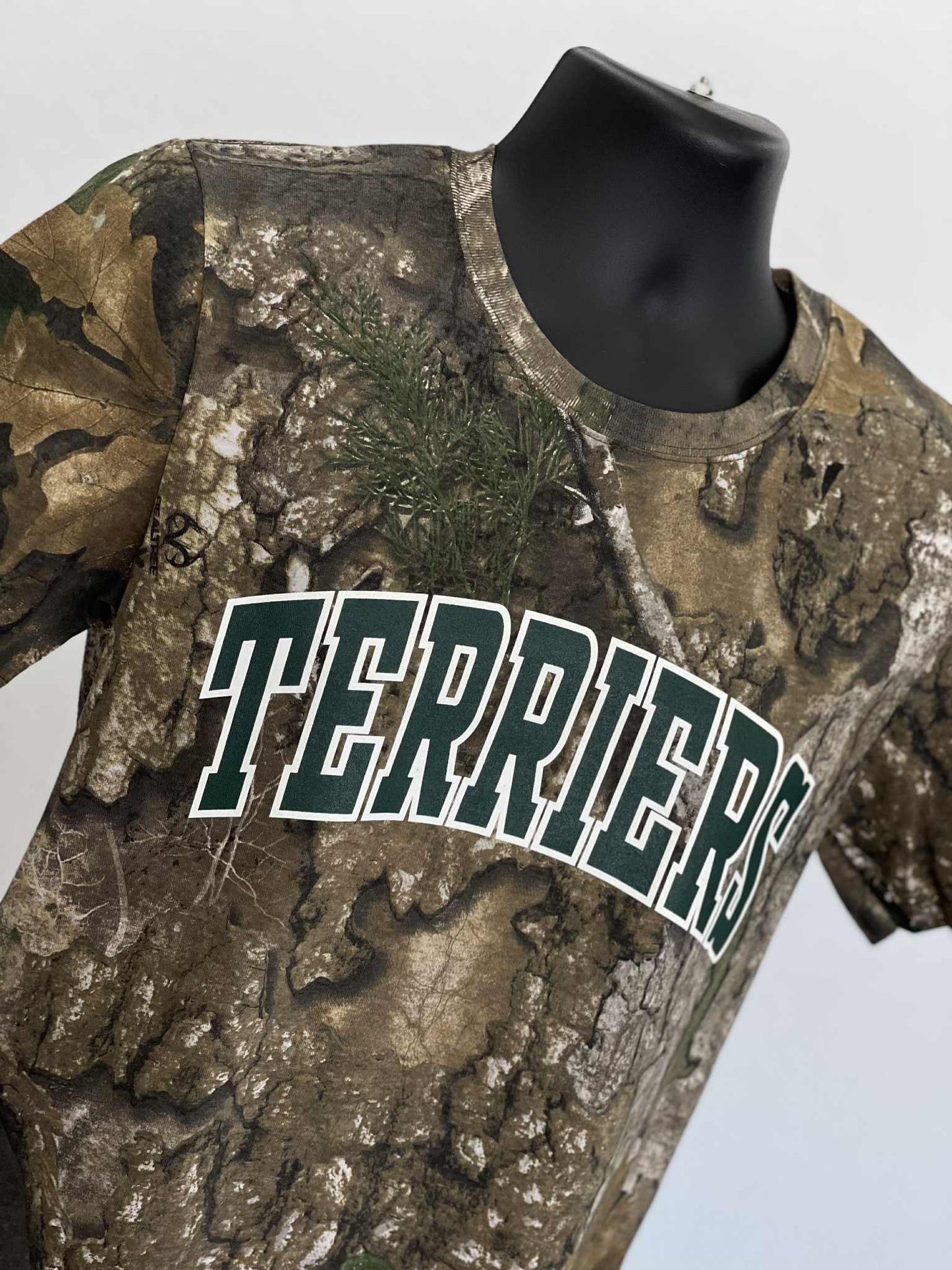 RealTree™ Camo Collegiate Terriers